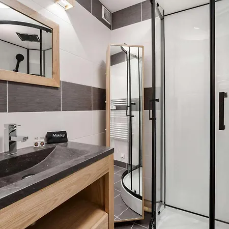 Appartement In And Out Bright Alpine Flat With Mountain View