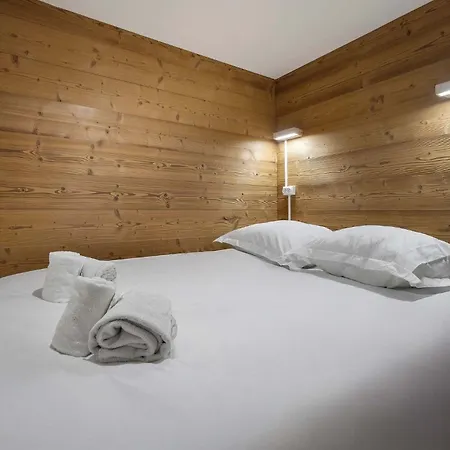 In And Out Bright Alpine Flat With Mountain View Val Thorens
