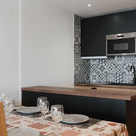 In And Out Bright Alpine Flat With Mountain View * Val Thorens